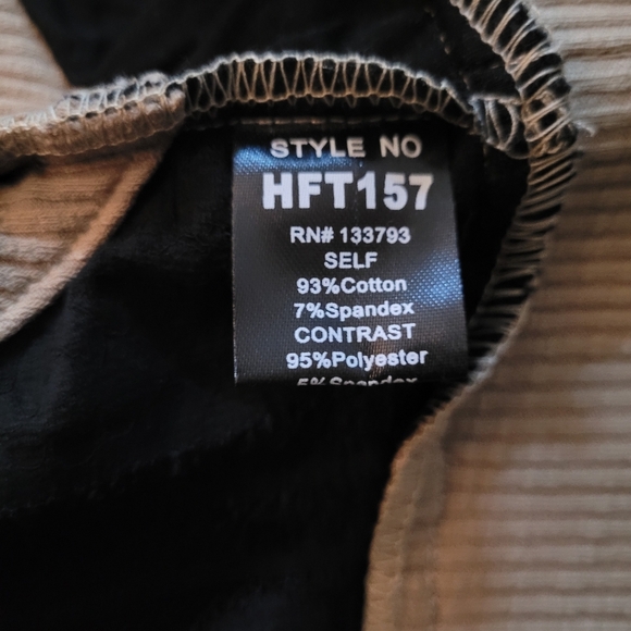 POL Black and Tan Buttoned Cropped Top. Sz S. NWOT - Picture 6 of 6